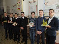 Выставка работ  Мкртчана Азнавур